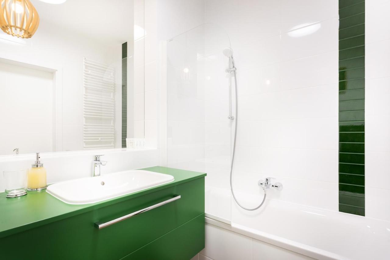 H2 Apartment- Gasiorowskich 4 - Parking Podziemny - Self Check In 24H - Mtp Targi - Pkp - Sklep Netto W Budynku Poznan Bagian luar foto