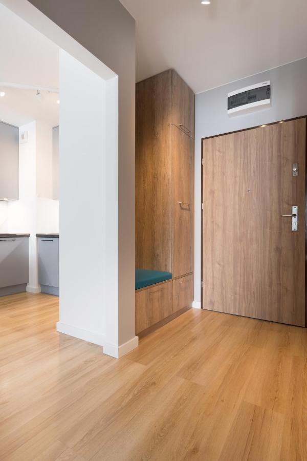 H2 Apartment- Gasiorowskich 4 - Parking Podziemny - Self Check In 24H - Mtp Targi - Pkp - Sklep Netto W Budynku Poznan Bagian luar foto